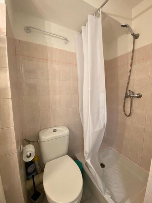 Appartement 23 M2 A Nice, 2E Ligne Du Front De Mer Zewnętrze zdjęcie