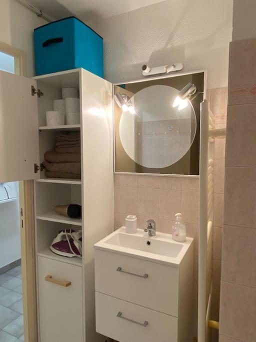 Appartement 23 M2 A Nice, 2E Ligne Du Front De Mer Zewnętrze zdjęcie