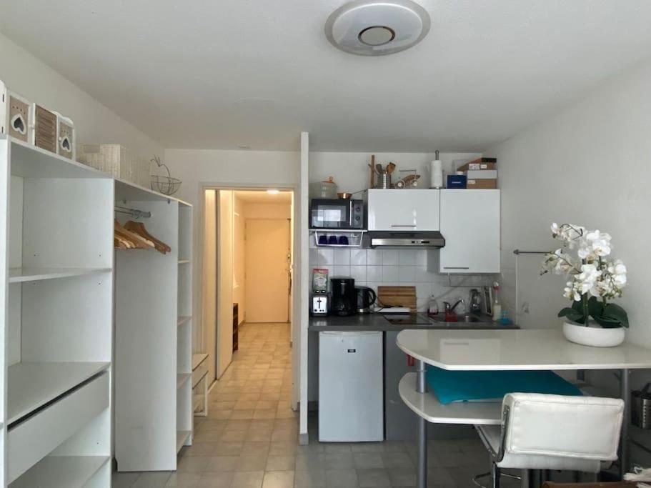 Appartement 23 M2 A Nice, 2E Ligne Du Front De Mer Zewnętrze zdjęcie